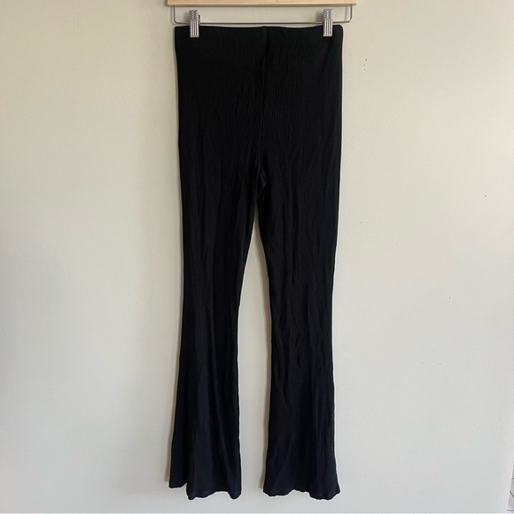 H&M Black Ribbed Flare Pants - Picture 4 of 7